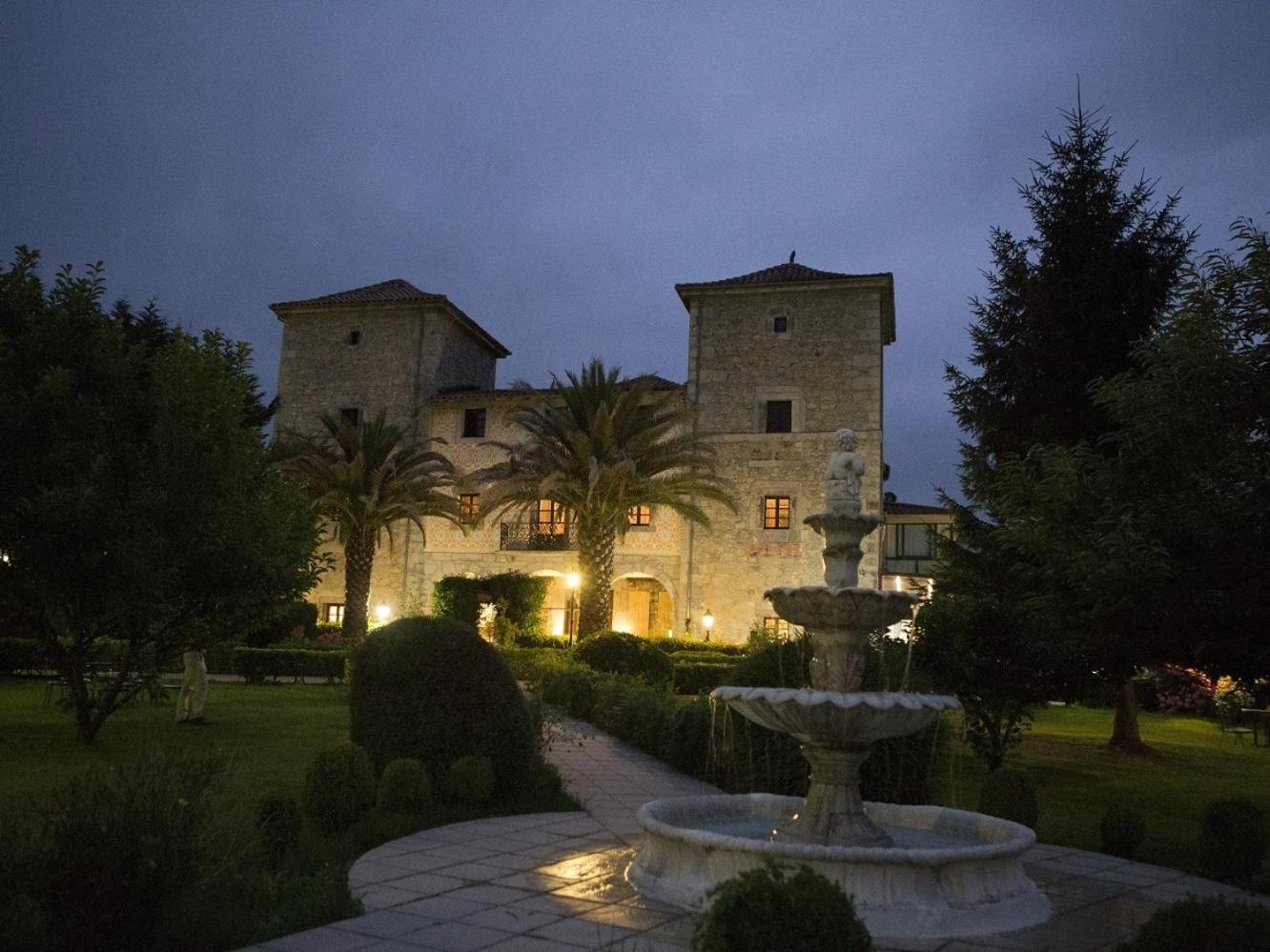 Akla Hotel Palacio Torre De Ruesga Calseca 외부 사진